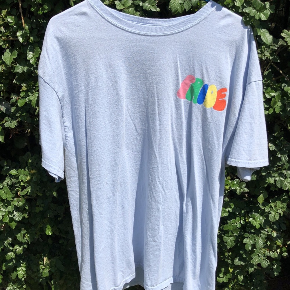 Tee